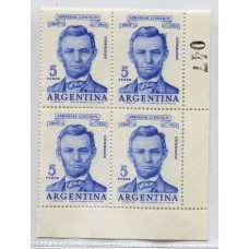 ARGENTINA 1960 GJ 1168a VARIEDAD ESTAMPILLA CON ERROR MECHON DE PELO SALIENTE CUADRO MINT U$ 15